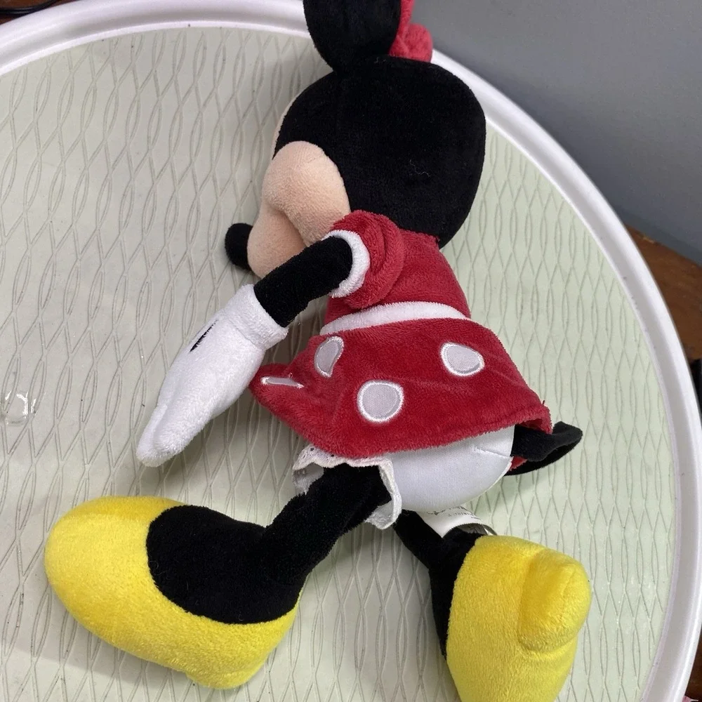 Disney Parks Minnie Mouse 13